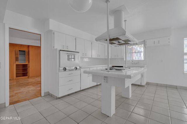 3929 LAS VEGAS Drive, El Paso, TX 79902