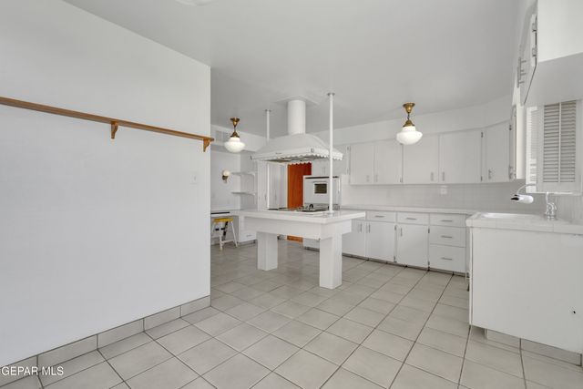 3929 LAS VEGAS Drive, El Paso, TX 79902