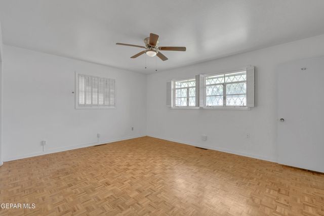3929 LAS VEGAS Drive, El Paso, TX 79902