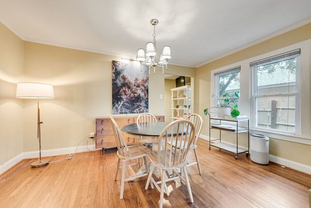 2502 BURLINGTON Boulevard, Dallas, TX 75211