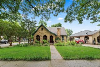2502 BURLINGTON Boulevard, Dallas, TX 75211