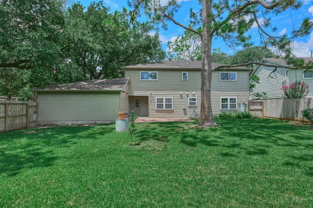 12402 Stafford Springs Drive, Houston, TX 77077