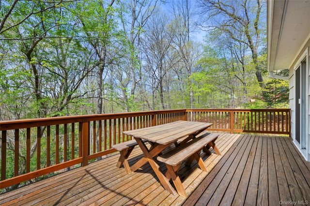 116 Allison Road, Katonah, NY 10536