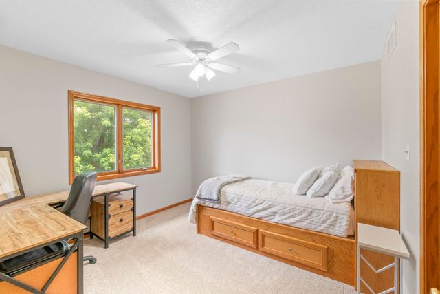 325 Alvarado Avenue, Cedar Falls, IA 50613