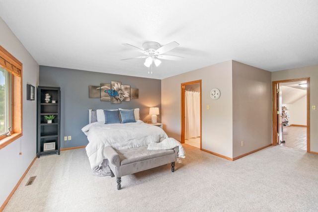 325 Alvarado Avenue, Cedar Falls, IA 50613