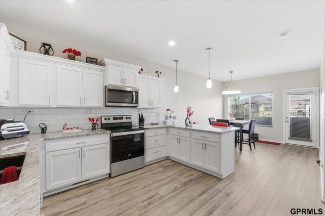 2760 Sheila Lane, Lincoln, NE 68516