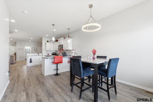 2760 Sheila Lane, Lincoln, NE 68516