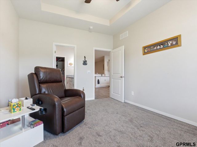 2760 Sheila Lane, Lincoln, NE 68516