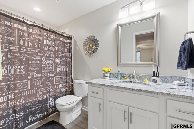 2760 Sheila Lane, Lincoln, NE 68516