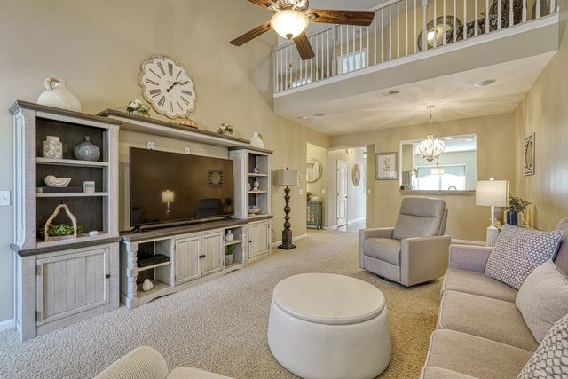 104 W Stableford Dr, Duncan, SC 29334