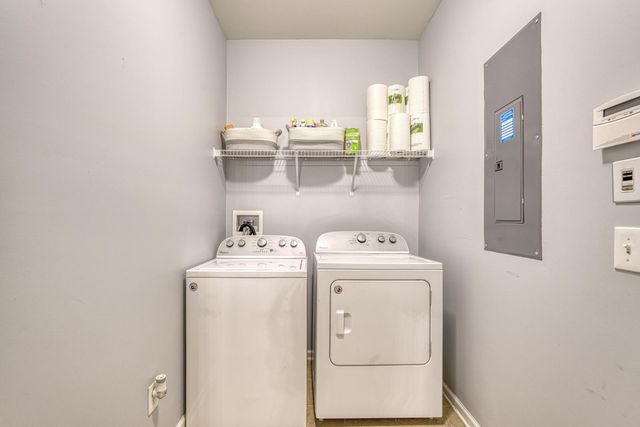 104 W Stableford Dr, Duncan, SC 29334