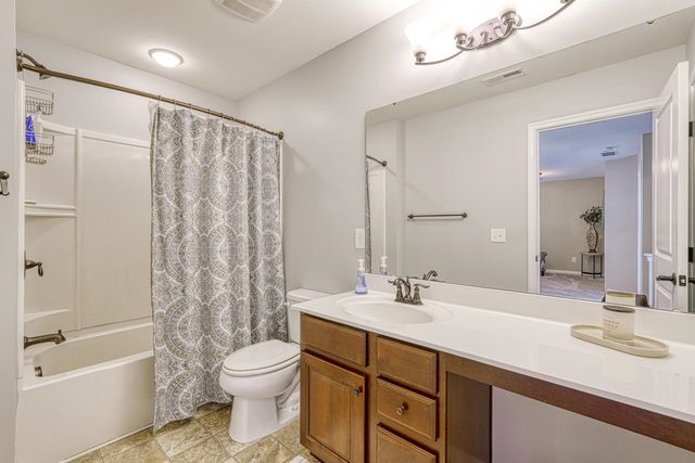 104 W Stableford Dr, Duncan, SC 29334