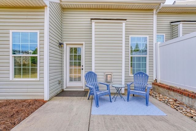 104 W Stableford Dr, Duncan, SC 29334