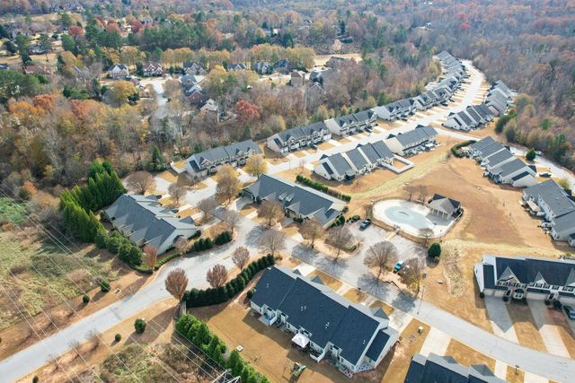 104 W Stableford Dr, Duncan, SC 29334