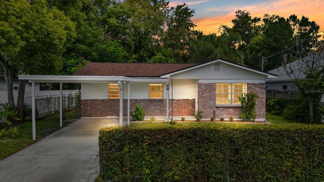 1713 W ATKINSON STREET, Tampa, FL 33604