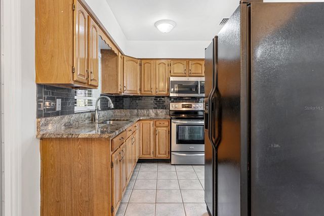 1713 W ATKINSON STREET, Tampa, FL 33604