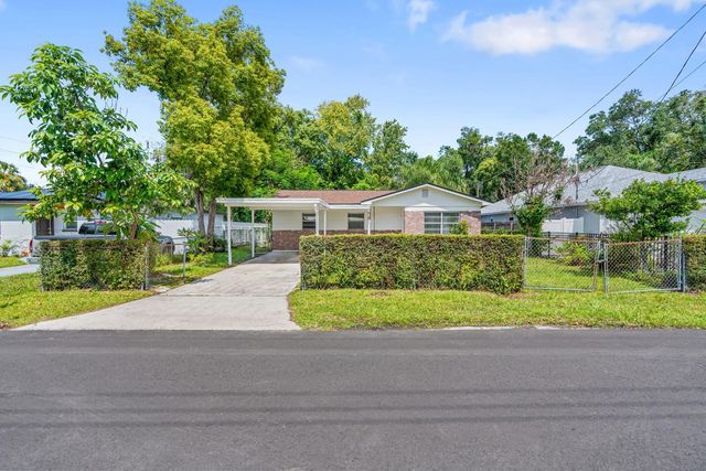1713 W ATKINSON STREET, Tampa, FL 33604