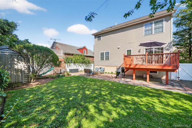 209 Neuton Avenue, Rye Brook, NY 10573