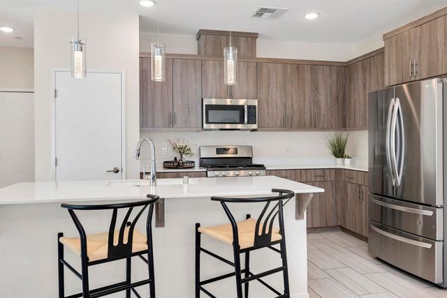 35103 Vine Place, Fallbrook, CA 92028