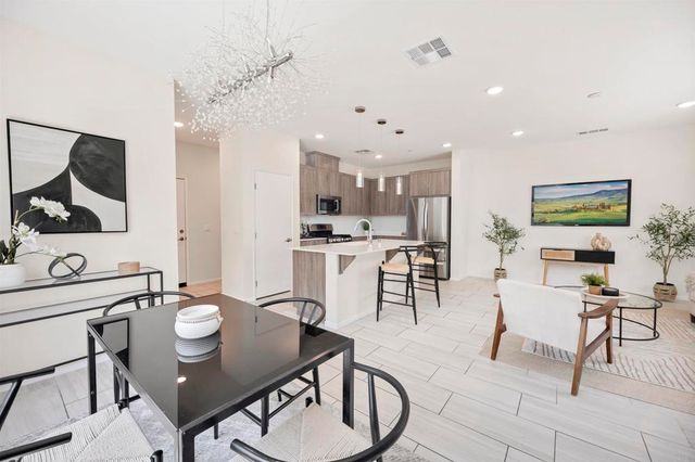 35103 Vine Place, Fallbrook, CA 92028