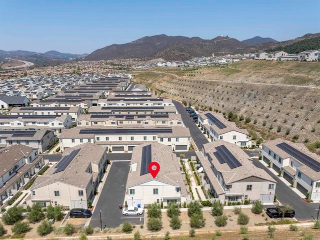 35103 Vine Place, Fallbrook, CA 92028