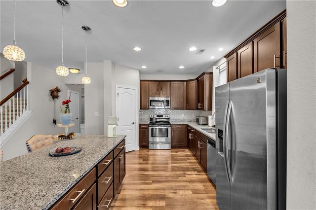 106 Bowman DR, Suffolk, VA 23434
