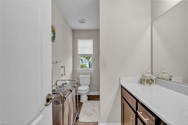 106 Bowman DR, Suffolk, VA 23434