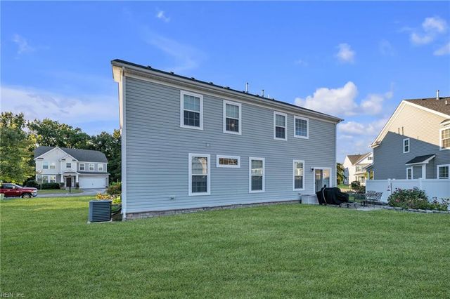 106 Bowman DR, Suffolk, VA 23434