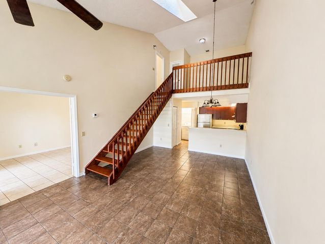 7111 Sportsmans Drive, North Lauderdale, FL 33068