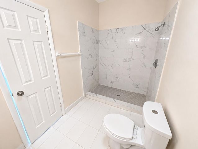 7111 Sportsmans Drive, North Lauderdale, FL 33068