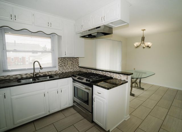 2230 Falcon Avenue, Saint Paul, MN 55119