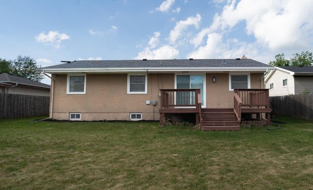 2230 Falcon Avenue, Saint Paul, MN 55119