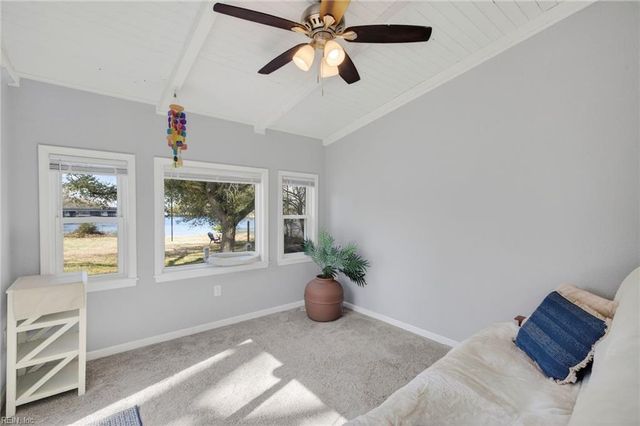 1530 Bainbridge BLVD, Chesapeake, VA 23324