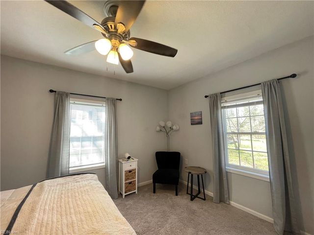 1530 Bainbridge BLVD, Chesapeake, VA 23324