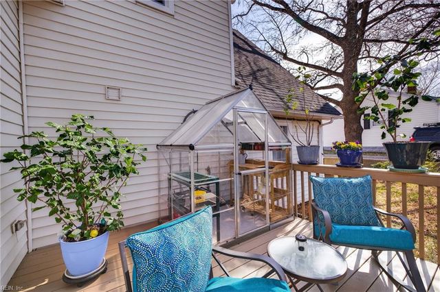 1530 Bainbridge BLVD, Chesapeake, VA 23324