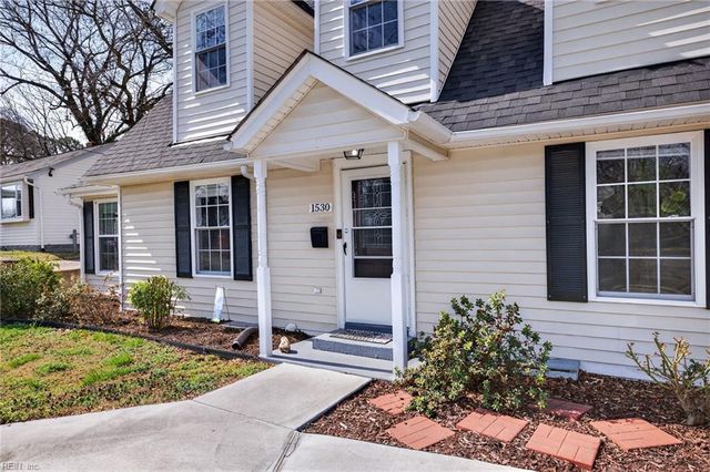 1530 Bainbridge BLVD, Chesapeake, VA 23324