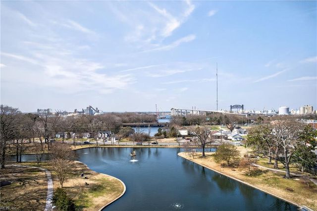 1530 Bainbridge BLVD, Chesapeake, VA 23324