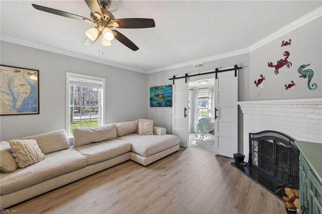 1530 Bainbridge BLVD, Chesapeake, VA 23324