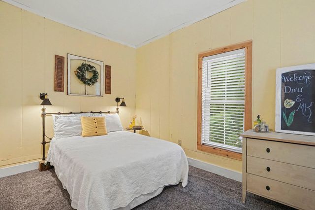 312 E 16th Street, Holland City, MI 49423