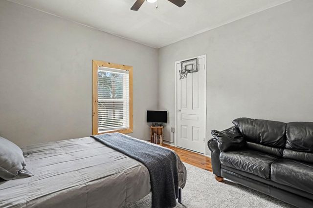 312 E 16th Street, Holland City, MI 49423