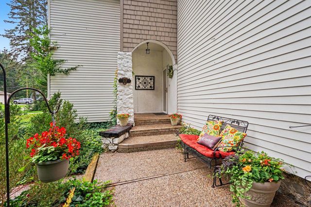 312 E 16th Street, Holland City, MI 49423