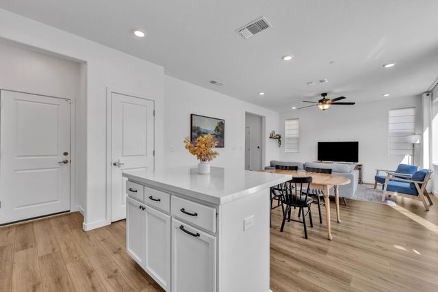 4782 Cantrell Dr, Folsom, CA 95630