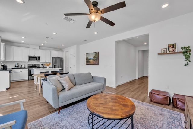 4782 Cantrell Dr, Folsom, CA 95630