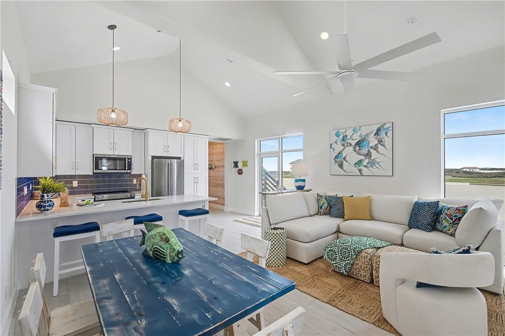 106 Porto Villageo Dr, Port Aransas, TX 78373 — photo 5
