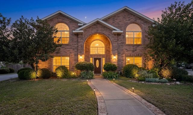 3509 Mistletoe Lane, Rowlett, TX 75088