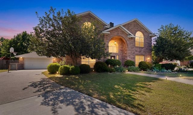 3509 Mistletoe Lane, Rowlett, TX 75088