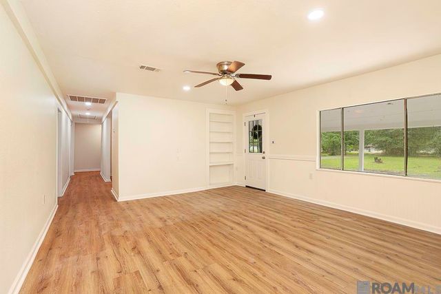 33485 Clinton Allen Rd, Denham Springs, LA 70706