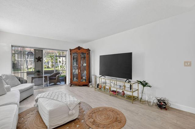 250 NE 20th Street 1180, Boca Raton, FL 33431