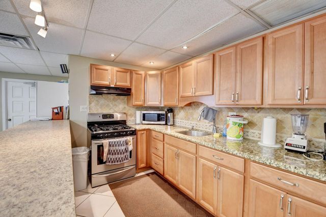 250 NE 20th Street 1180, Boca Raton, FL 33431