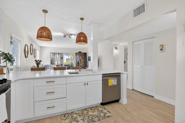 250 NE 20th Street 1180, Boca Raton, FL 33431